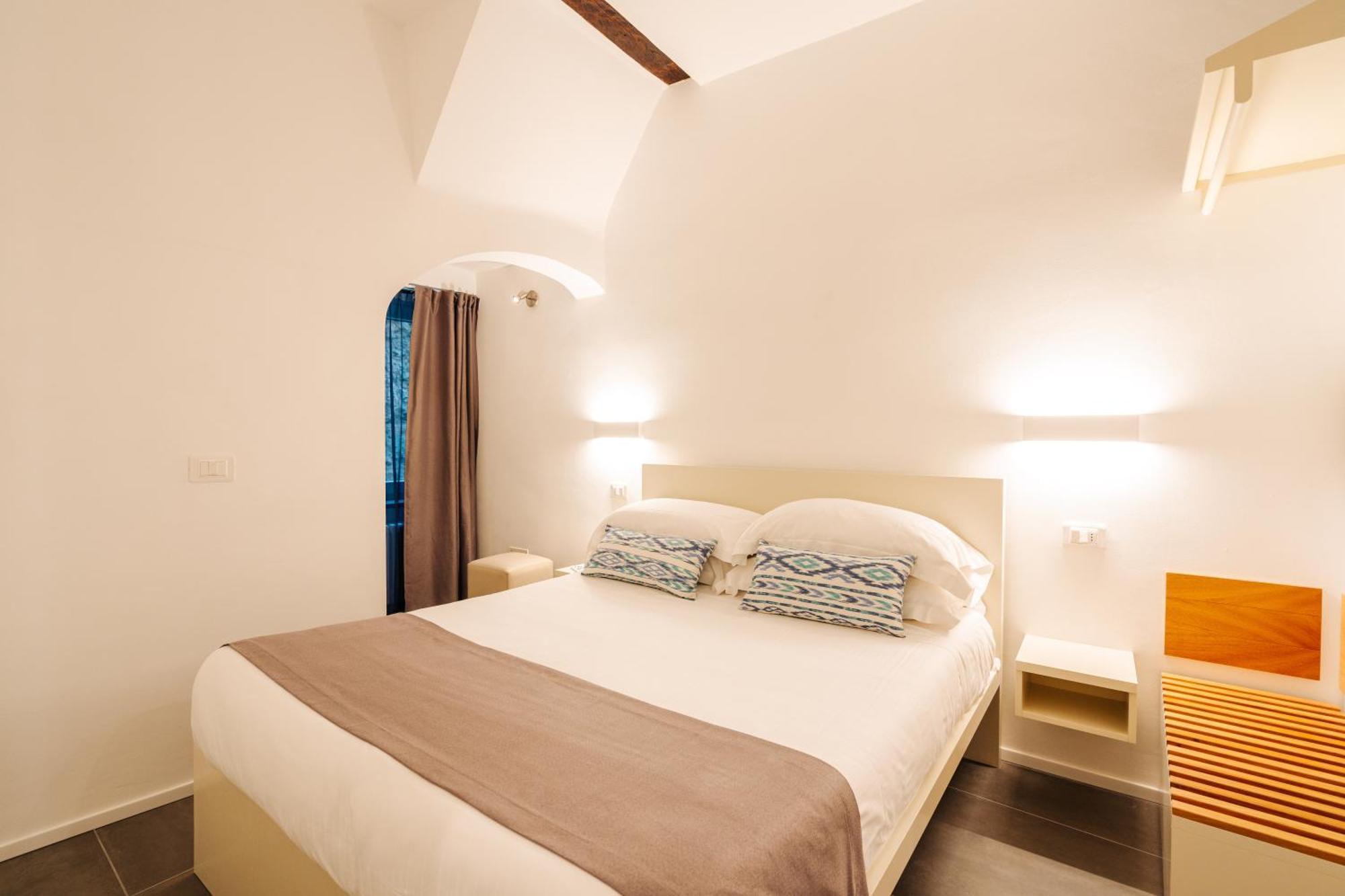 Oblo Portovenere Guesthouse Портовенере Экстерьер фото